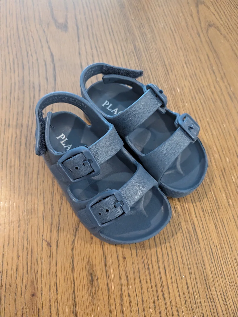 The Children's Place Navy Velcro & Buckle Sandals, Sz. 5